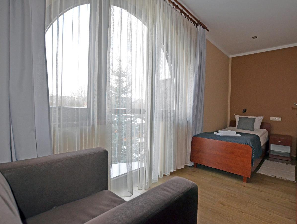 Hotel Tyniecki Cracovia Esterno foto